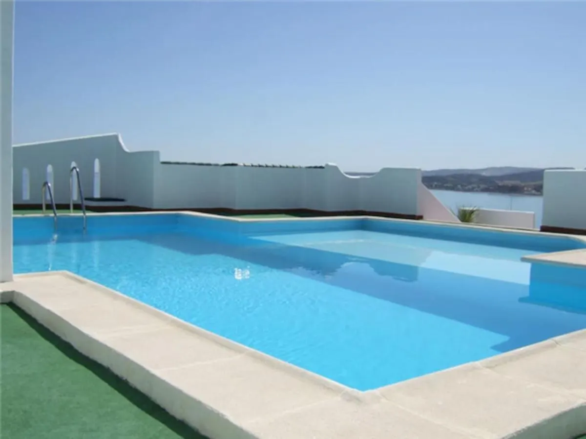 Apartment The Pearl Of Pinacho - Beach Front & Swimming Pool Estepona