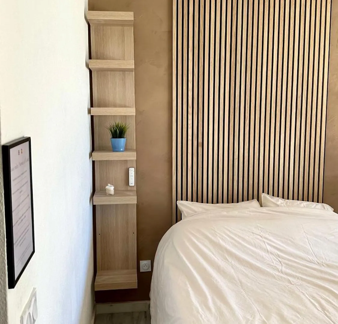 Apartment The Pearl Of Pinacho - Beach Front & Swimming Pool Estepona