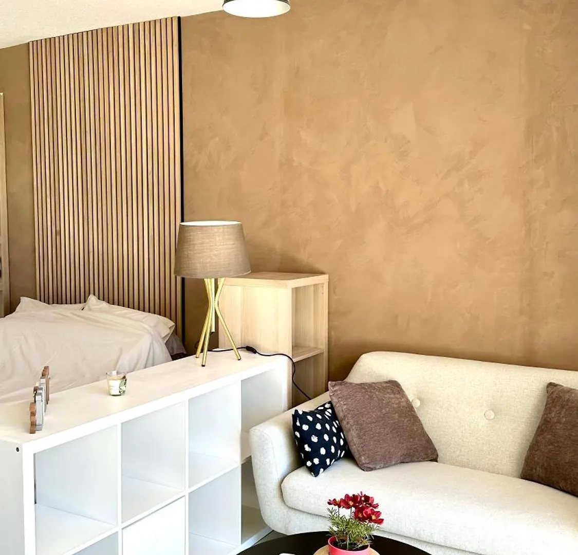 Apartment The Pearl Of Pinacho - Beach Front & Swimming Pool Estepona